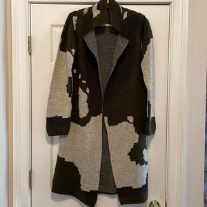Abstract Camo Print Sweater Coat. NWOT